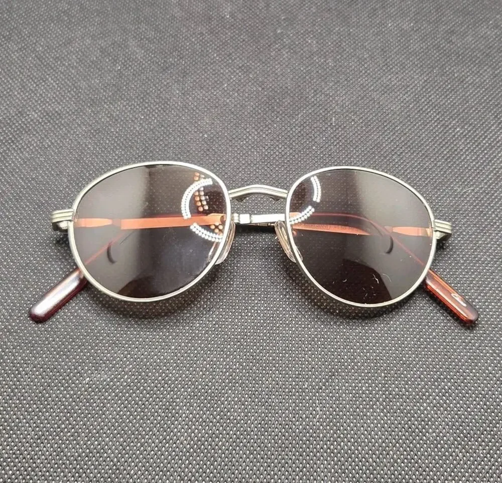 Foster Grant RFS107 +1.50 Vtg SunReaders Round Tinted Sunglasses Silver Frame